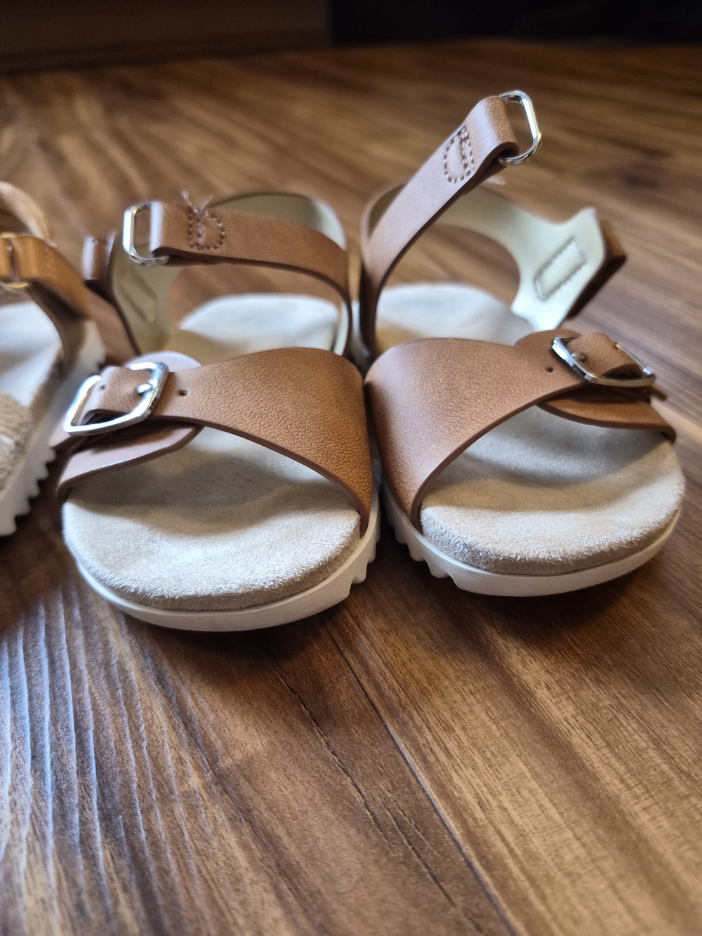 Cat & Jack Toddler Sandals- 6C - Picture 3 of 8